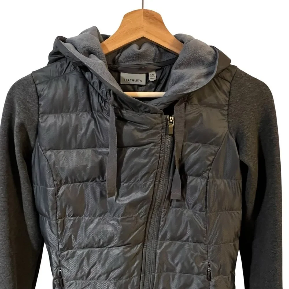 Athleta Inlet Grey Quilted Down Jacket XXS Gorpcore Hiking Activewear Outdoor